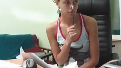 Morena joven en español latino xxx rusa cabalgando la polla