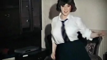 Las damas predominantes ordenaron peliculas xxx completas en español online a los hombres a lamer sus coños