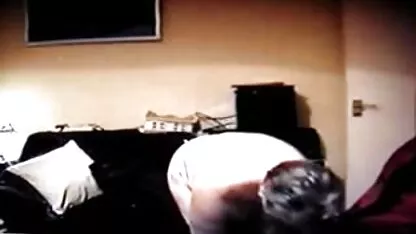 Masturbación con la mano en el videos pornos en español latino sol