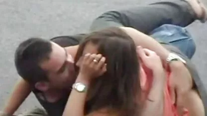 Madura Rubia se desnuda para el sexo con un porno en idioma español latino hombre