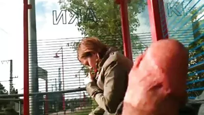 Un hombre fuerte tiene una apasionada puta sosteniendo su peliculas completas xxx en español latino mano
