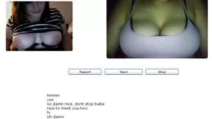 Chica porno gratis español latino compartida para dos