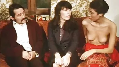 Una multitud de hombres follando a los dos habitantes del videos gays en español latino mercado