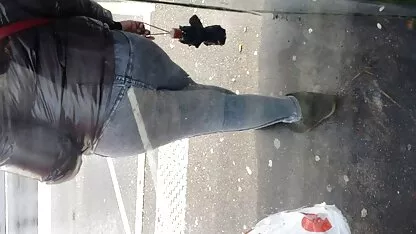 Secuestró a una joven prostituta rusa en el café porno casero en español latino y llevarlo a casa
