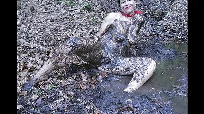 Tire redtube en español latino hacia abajo de los pantalones apretados y perforar el agujero