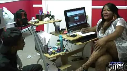 Hahal curly maldito hentai latino xxx rubia derecho después wake arriba